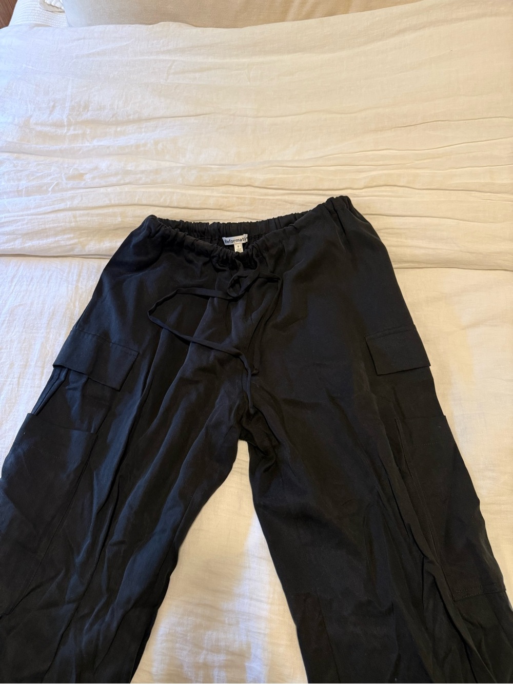 Reformation Black Wide-Leg Cargo Pants - Picture 2 of 3